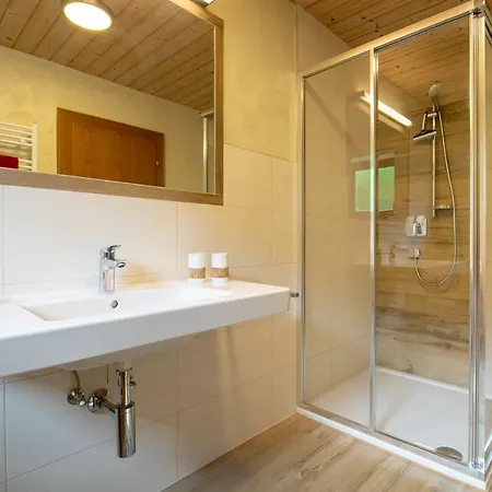 شقة Appartmenthaus Martina زيل أم زيلر