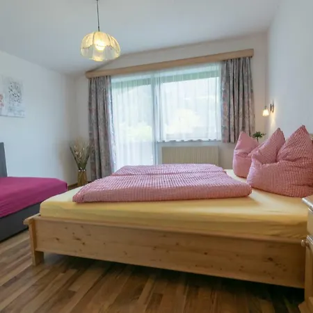 شقة Appartmenthaus Martina *